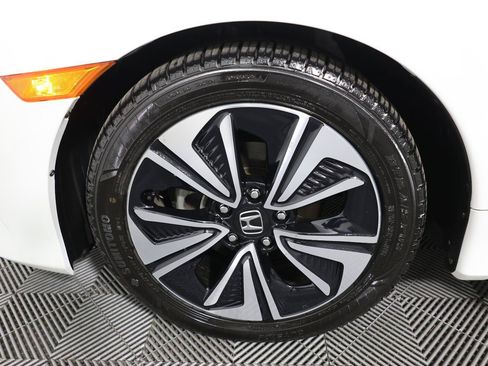 Used 2017 Honda Civic EX-L image 22