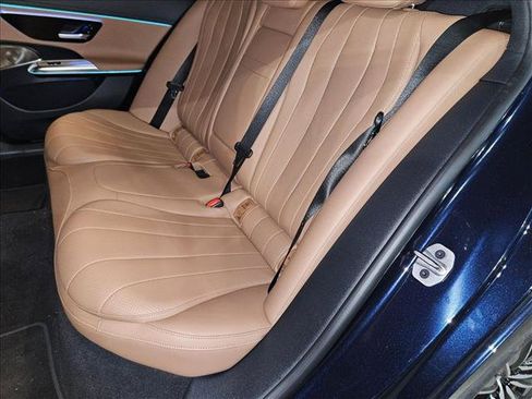 Used 2024 Mercedes-Benz E 350 4MATIC Sedan image 14