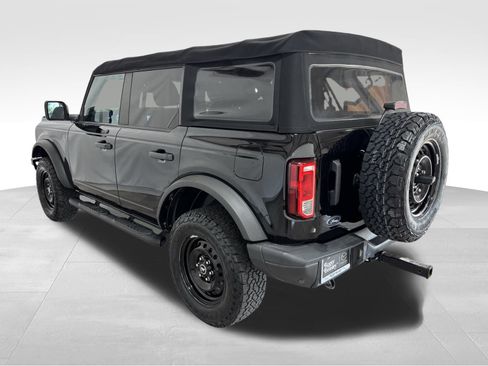 Used 2022 Ford Bronco Black Diamond image 8