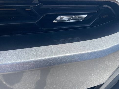 Used 2020 Chevrolet Camaro SS RWD image 23