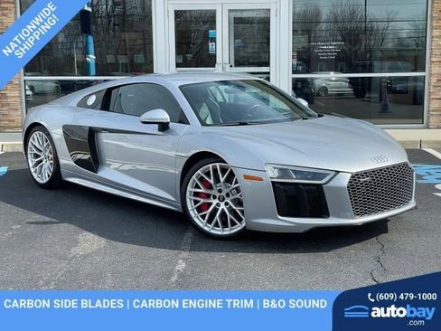 Used 2017 Audi R8 V10 AWD/4WD image 1