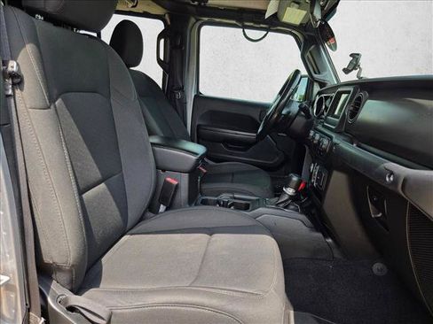 Used 2021 Jeep Gladiator Sport AWD/4WD image 20