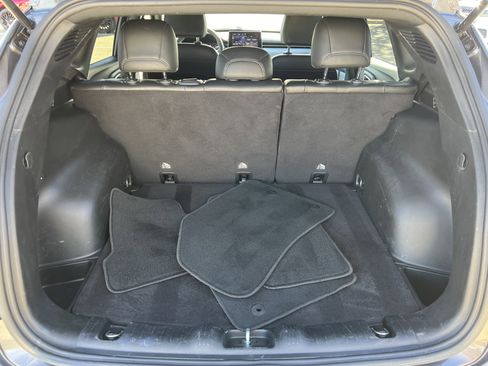 Used 2023 Jeep Compass Latitude image 34