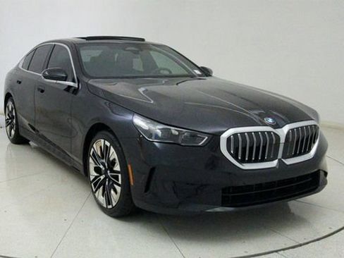 Used 2026 BMW 530i RWD image 63