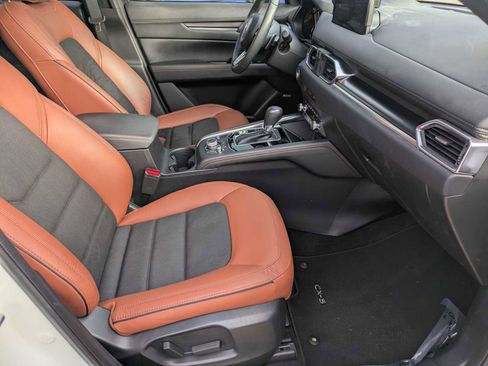 Used 2024 MAZDA CX-5 Carbon Edition image 22