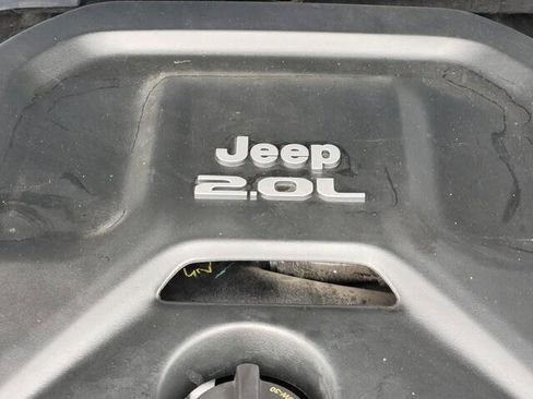 Used 2022 Jeep Wrangler Unlimited Sport image 12