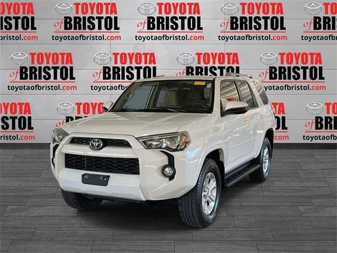 Used 2014 Toyota 4Runner SR5 image 8