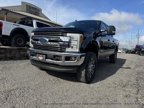 Used 2019 Ford F250 Lariat w/ Lariat Ultimate Package AWD/4WD image 3