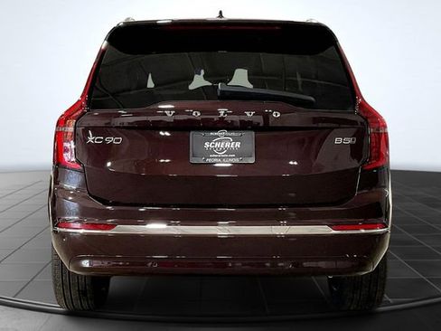 New 2026 Volvo XC90 B5 Core image 5