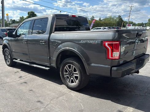 Used 2017 Ford F150 XLT w/ Equipment Group 302A Luxury AWD/4WD image 4