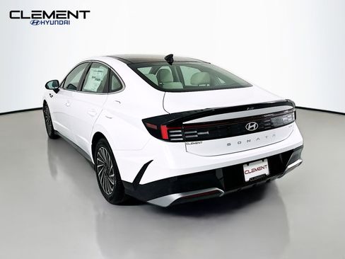 New 2026 Hyundai Sonata SEL FWD image 8