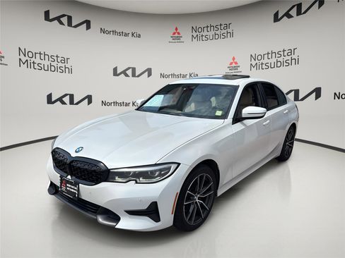 Used 2022 BMW 330i Sedan RWD image 1