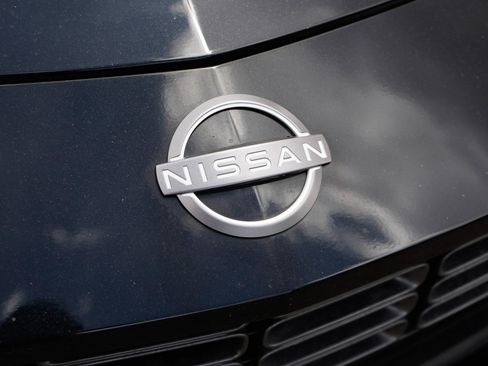 Used 2024 Nissan Z Performance w/ Floor Mat Package RWD image 3