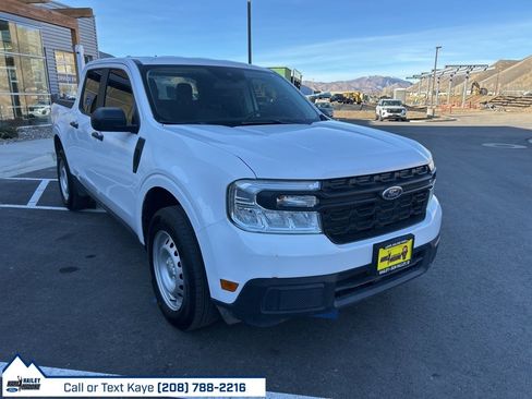 Used 2023 Ford Maverick XL image 3