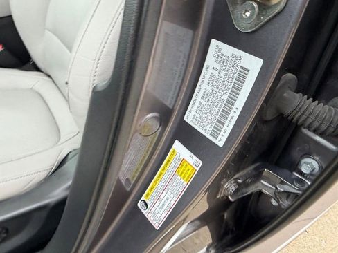 Certified 2019 Honda Accord Touring image 24