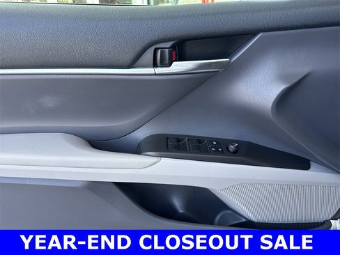 Used 2023 Toyota Camry LE image 20