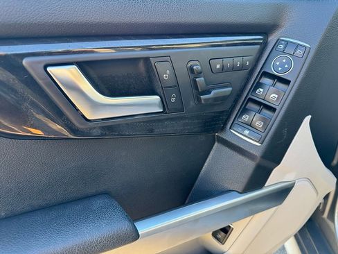 Used 2015 Mercedes-Benz GLK 350 GLK 350 image 12