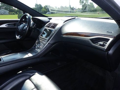 Used 2018 Lincoln MKZ Reserve w/ Climate Package AWD/4WD image 23