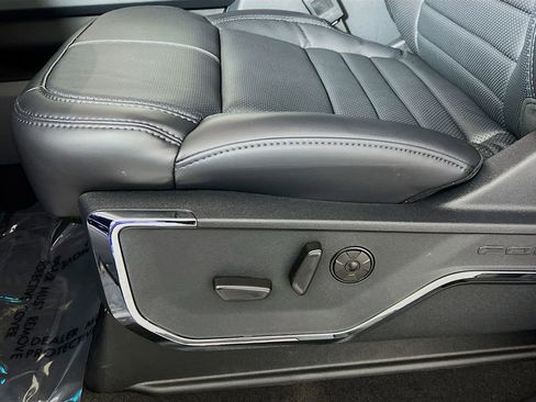 New 2026 Ford F250 Platinum image 23