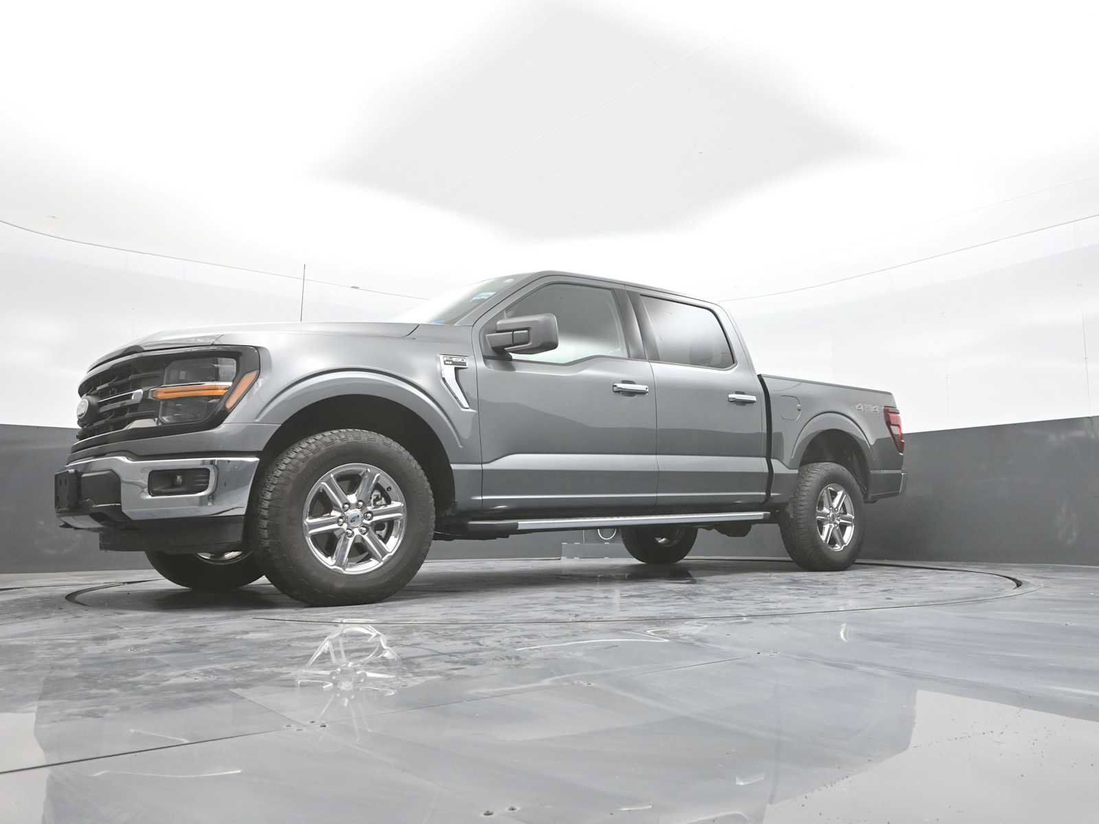 Used 2025 Ford F150 XLT w/ Equipment Group 301A Standard AWD/4WD image 38