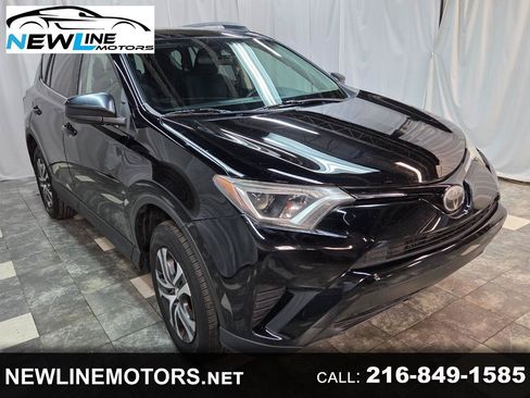 Used 2017 Toyota RAV4 LE w/ All Weather Liner Package AWD/4WD image 1