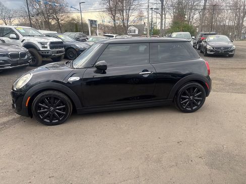 Used 2018 MINI Cooper S FWD image 19