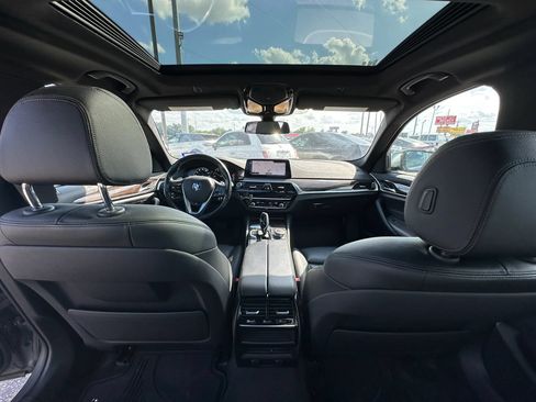 Used 2019 BMW 530i xDrive w/ Convenience Package AWD/4WD image 15