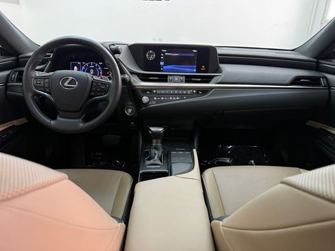 Used 2021 Lexus ES 350 w/ Accessory Package FWD image 12