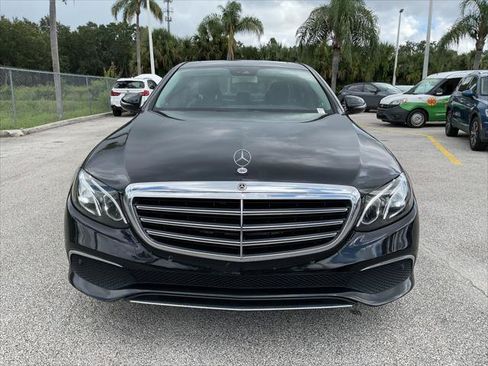Used 2017 Mercedes-Benz E 300 4MATIC w/ Premium 1 Package image 16