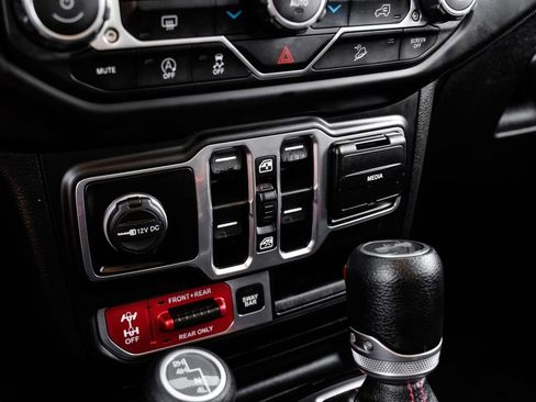 Used 2020 Jeep Wrangler Unlimited Rubicon image 22