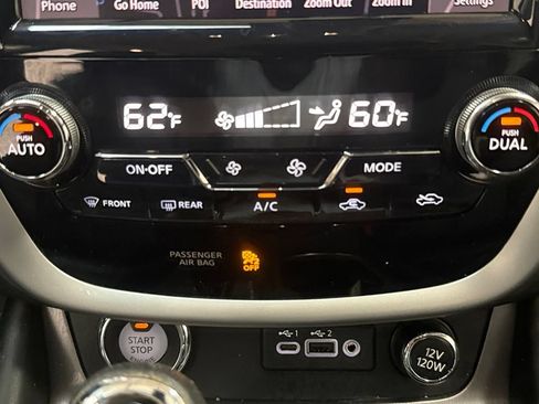 Used 2022 Nissan Murano SL w/ SL Moonroof Package FWD image 16