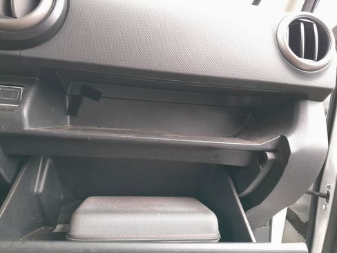 Used 2015 Scion xB Base image 37