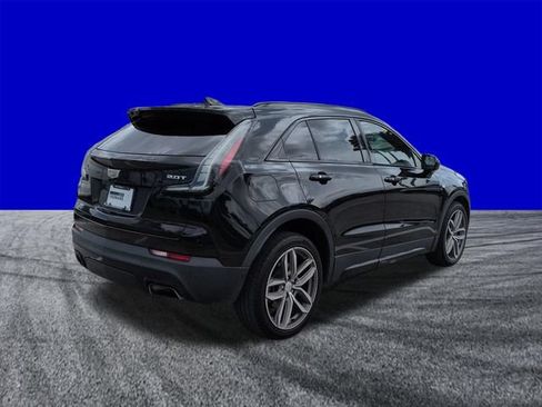Used 2019 Cadillac XT4 Sport w/ Cold Weather Package FWD image 4