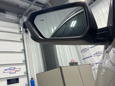 Used 2024 Chevrolet Equinox LT w/ LPO, Floor Liner Package image 13