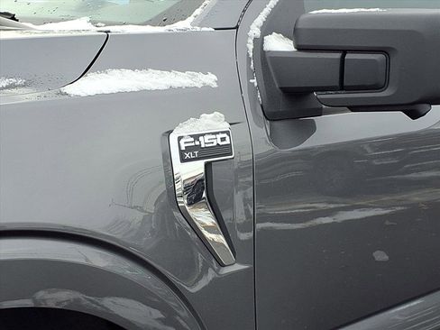 Used 2024 Ford F150 XLT w/ Mobile Office Package image 27