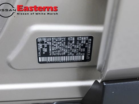 Used 2022 Nissan Rogue SL w/ SL Premium Package image 48