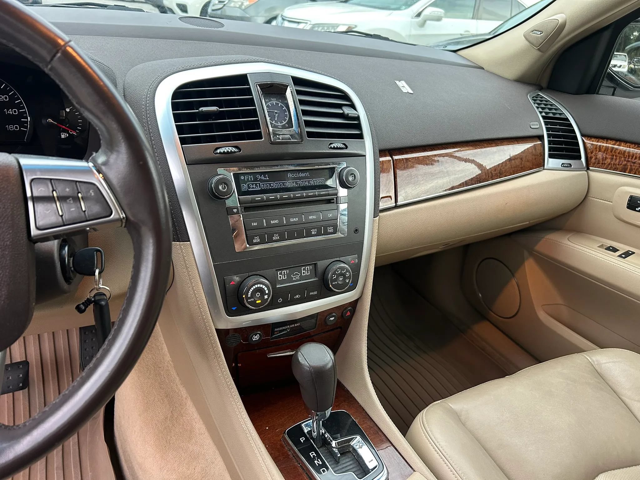 Used 2008 Cadillac SRX AWD w/ Utility Package image 20