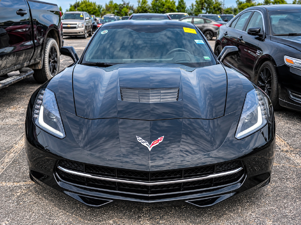 Used 2014 Chevrolet Corvette Stingray Coupe w/ 2LT Preferred Equipment Group RWD image 5