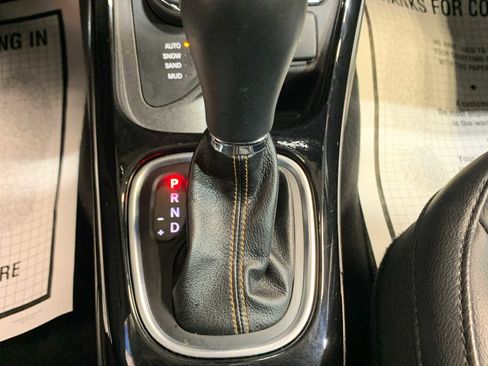 Used 2019 Jeep Compass Limited AWD/4WD image 6
