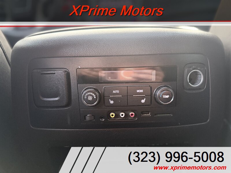 Used 2016 GMC Yukon SLT w/ Open Road Package AWD/4WD image 33