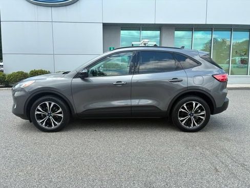 Certified 2022 Ford Escape SEL w/ SEL Stealth AWD Package image 8