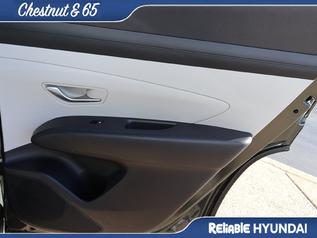 Used 2025 Hyundai Tucson SEL FWD image 11