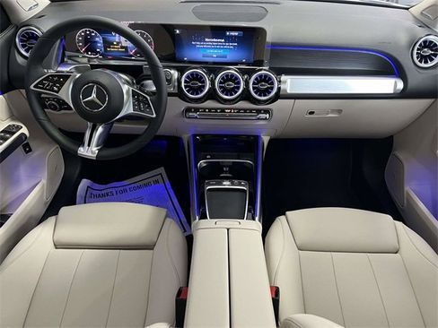 New 2026 Mercedes-Benz GLB 250 4MATIC image 12