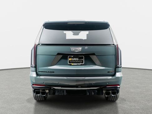 Used 2026 Cadillac Escalade V w/ LPO, ONYX Package image 11