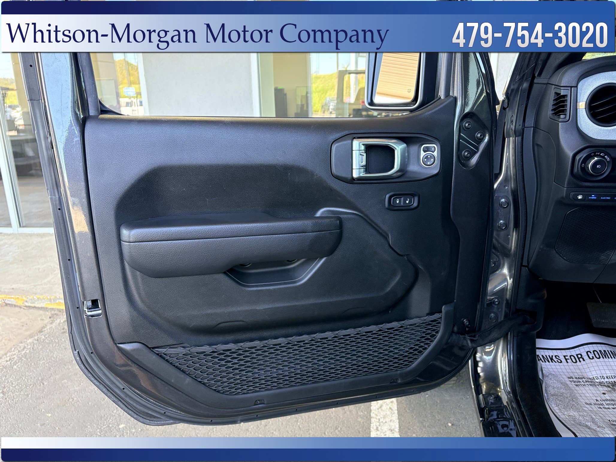 Used 2024 Jeep Wrangler Unlimited w/ Convenience Group AWD/4WD image 11