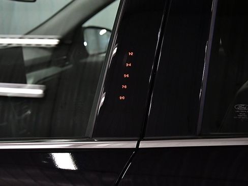 Used 2023 Ford Escape SE w/ PHEV Premium Package image 14