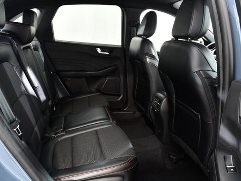 Used 2024 Ford Escape ST-Line w/ Tech Pack #1 AWD/4WD image 19