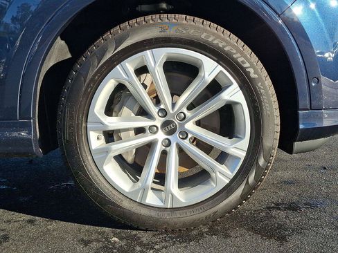 Used 2025 Audi Q7 2.0T Premium Plus w/ Premium Plus Package image 8