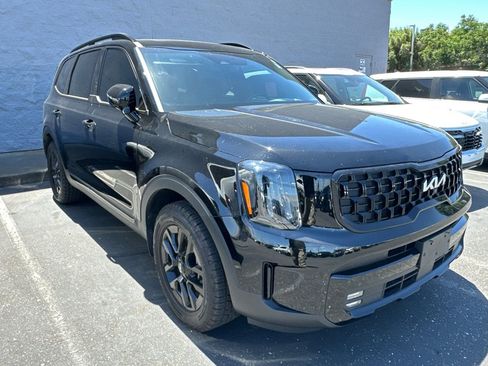 Certified 2024 Kia Telluride SX Prestige X-Pro AWD/4WD image 2