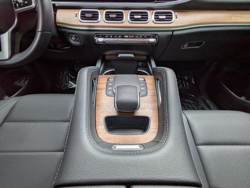 Used 2023 Mercedes-Benz GLE 350 4MATIC image 19